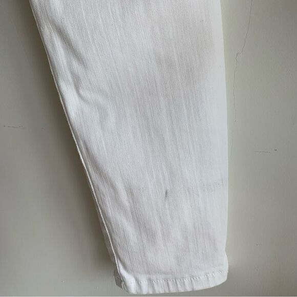 BLANK NYC JEANS - Picture 10 of 16